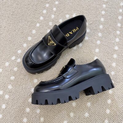 Prada一比一厚底樂福鞋黑色三角Logo設計復古百搭時尚女鞋
