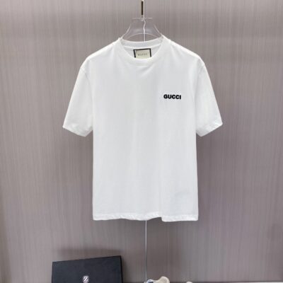Gucci短袖T恤高仿2026白色字母刺繡款舒適透氣百搭精品推薦