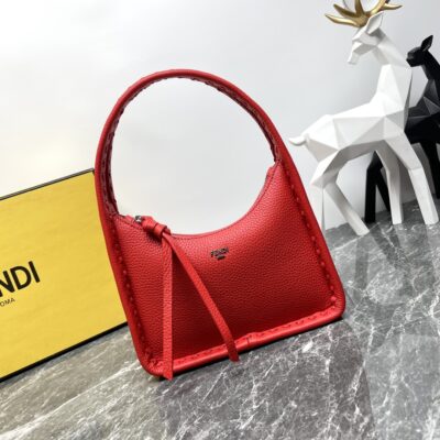 Fendi高仿荔枝紋皮革腋下包時尚百搭迷你肩背包新品義式精品設計