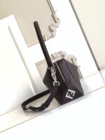 Fendi原單簡約皮革腋下包時尚百搭肩背包新品義式高端設計