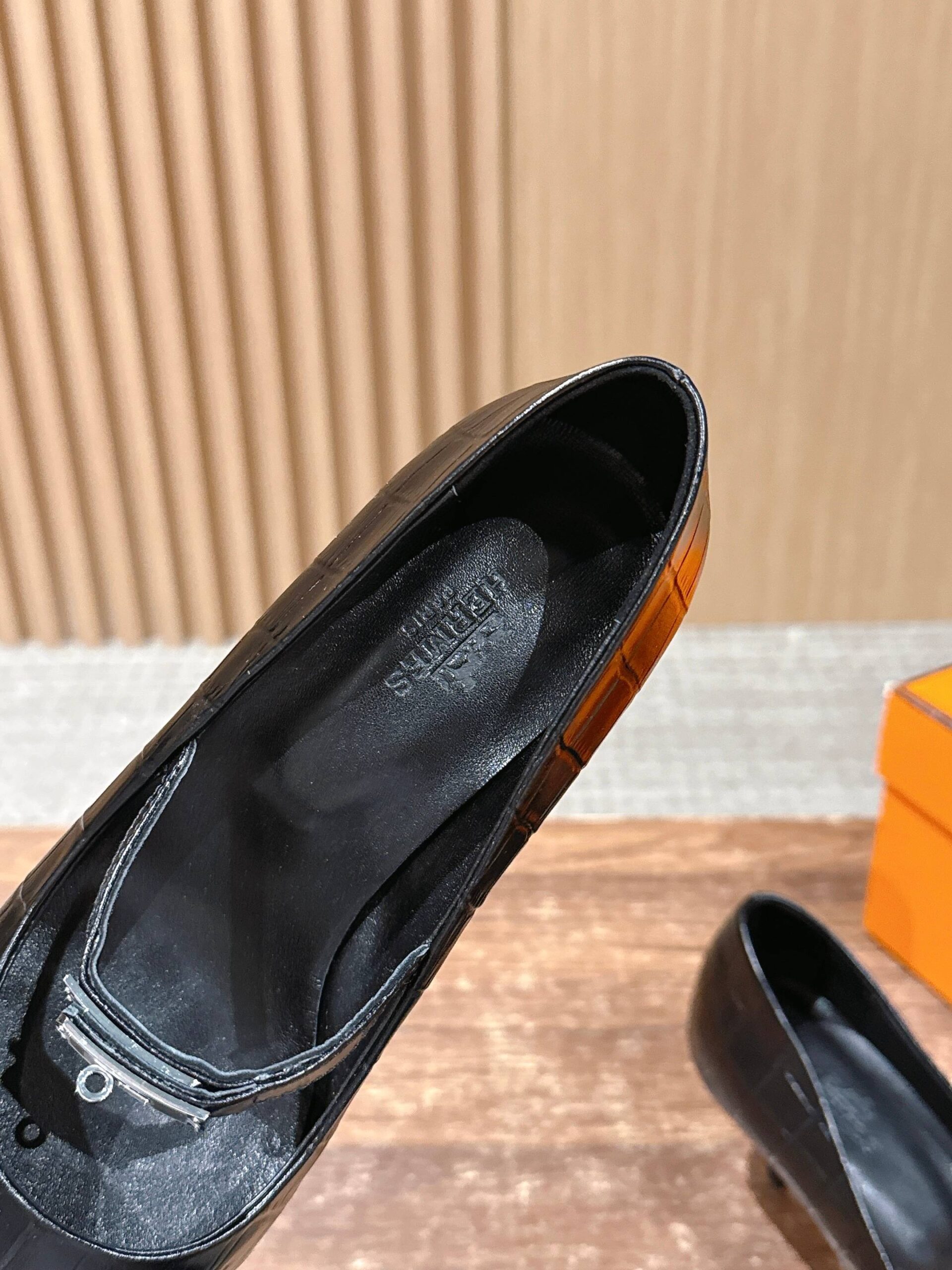 Hermès高仿Mary Jane黑色鱷魚壓紋高跟鞋一比一復刻尖頭細帶氣質單鞋