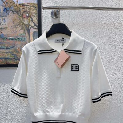 Miu Miu高仿針織翻領短袖上衣學院風Logo刺繡一比一復刻甜美百搭款