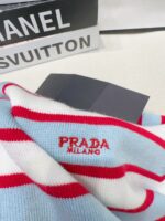 Prada高仿條紋針織短袖上衣一比一復刻圓領修身氣質休閒毛衣