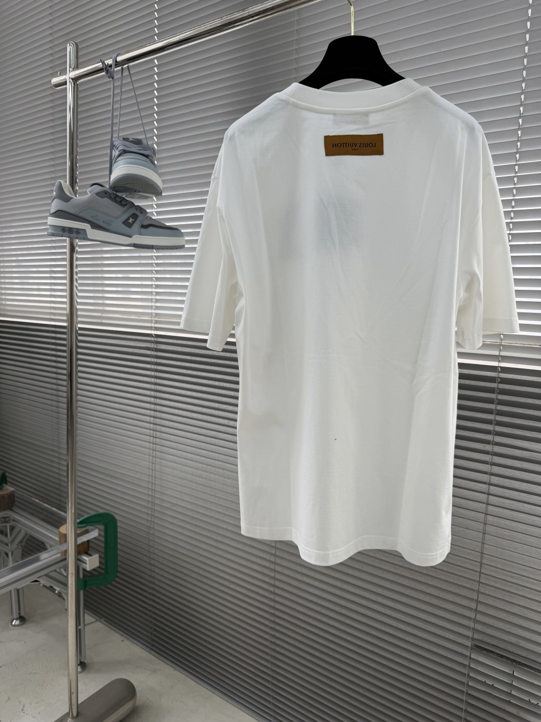 LV精品仿製丹寧刺繡Logo短袖T恤寬鬆百搭高街男裝