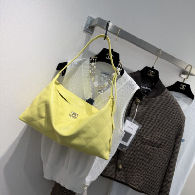 Chanel頂級原單菱格肩背包亮色法式設計高級感精品女包