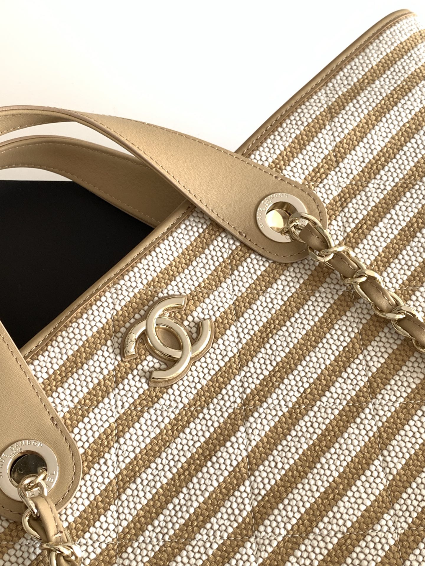 Chanel高仿條紋托特包奶茶色帆布鏈條設計法式精品大容量包AS6007