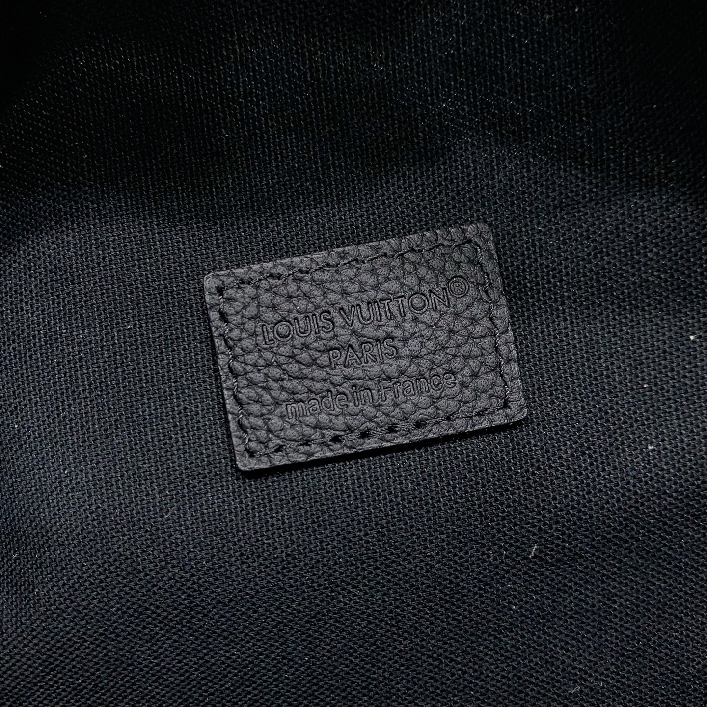 LV高仿黑色腰包Monogram Eclipse胸包潮流斜背包男士精品包M26763