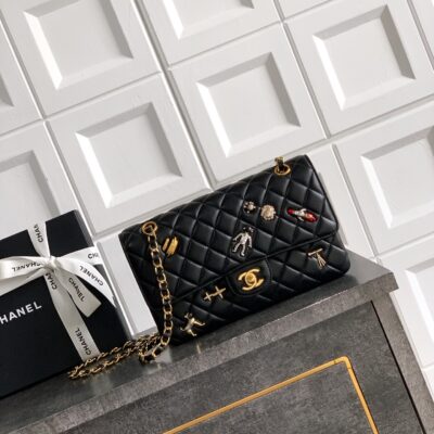 CHANEL高仿徽章菱格鏈條翻蓋包復古百搭小香風精品肩背包
