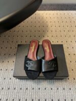 Chanel高仿雙C黑色拖鞋精品平底涼拖鞋時尚百搭女款