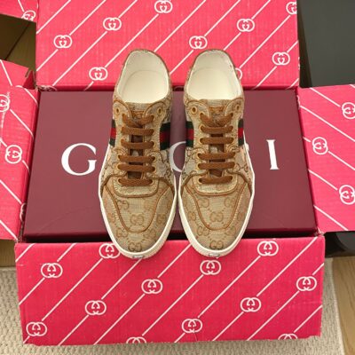 Gucci 精緻版 GG老花帆布運動鞋 質感耐看款 都會輕奢