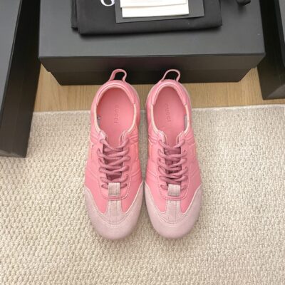 Gucci 復刻版 粉色拼接麂皮休閒鞋 優雅百搭款 日系簡約