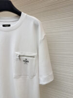 Fendi 原單 拉鍊口袋短袖T恤 簡約百搭設計 質感佳 都會輕奢