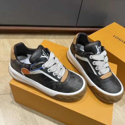 Louis Vuitton 精緻版 LV Trainer 復古刷色運動鞋 暢銷耐看 街頭時尚