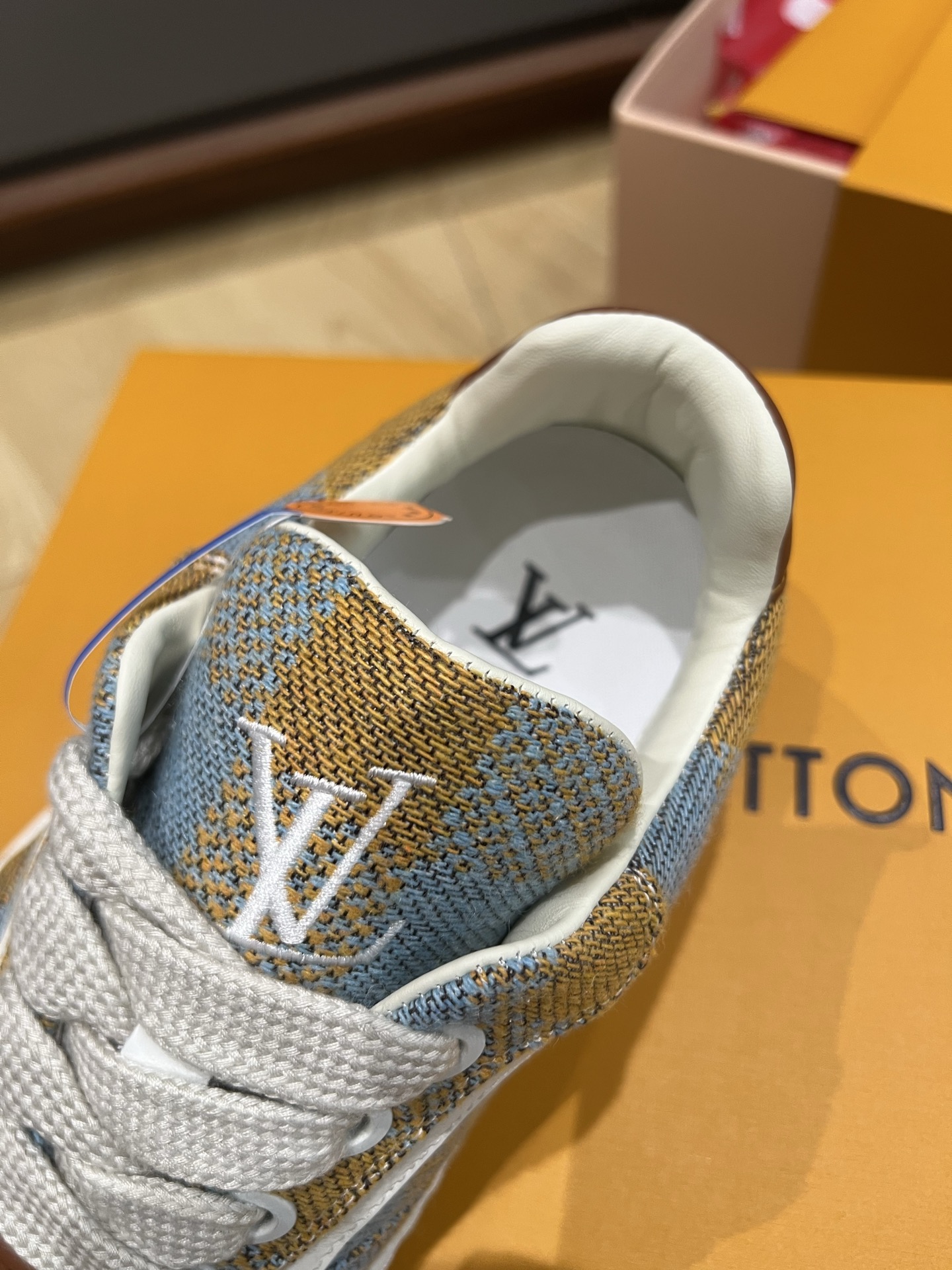 Louis Vuitton 精緻版 LV Trainer 棋盤格運動鞋 限定質感 都會輕奢