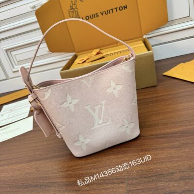 Louis Vuitton 精品仿製 CarryAll 小號肩背包 溫柔百搭 日系簡約M14356
