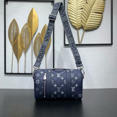 Louis Vuitton 精緻版 Discovery 腰包 小型斜背包 百搭耐看 法式奢華