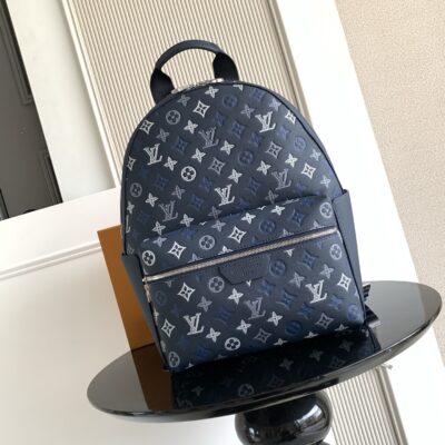 路易威登 超A貨 Monogram後背包 百搭質感設計 街頭時尚 M28575