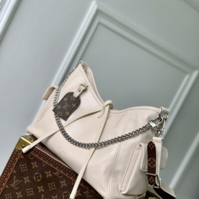 Louis Vuitton 精緻版 斜背肩背包 百搭優雅 法式奢華M12919