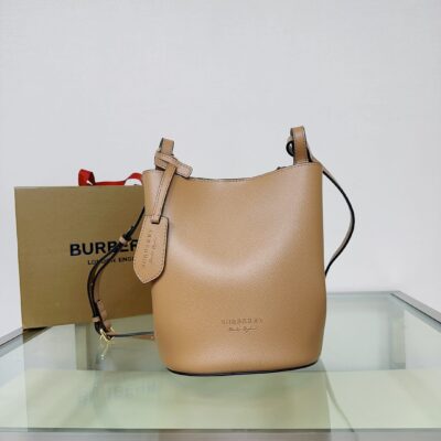 BURBERRY 一比一經典水桶包 優雅新款 都會輕奢風格