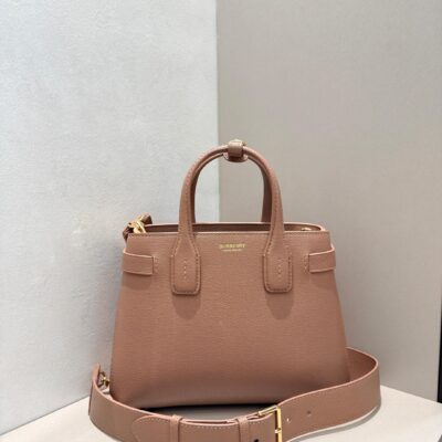 BURBERRY 一比一經典托特包 新款質感佳 日系簡約風格