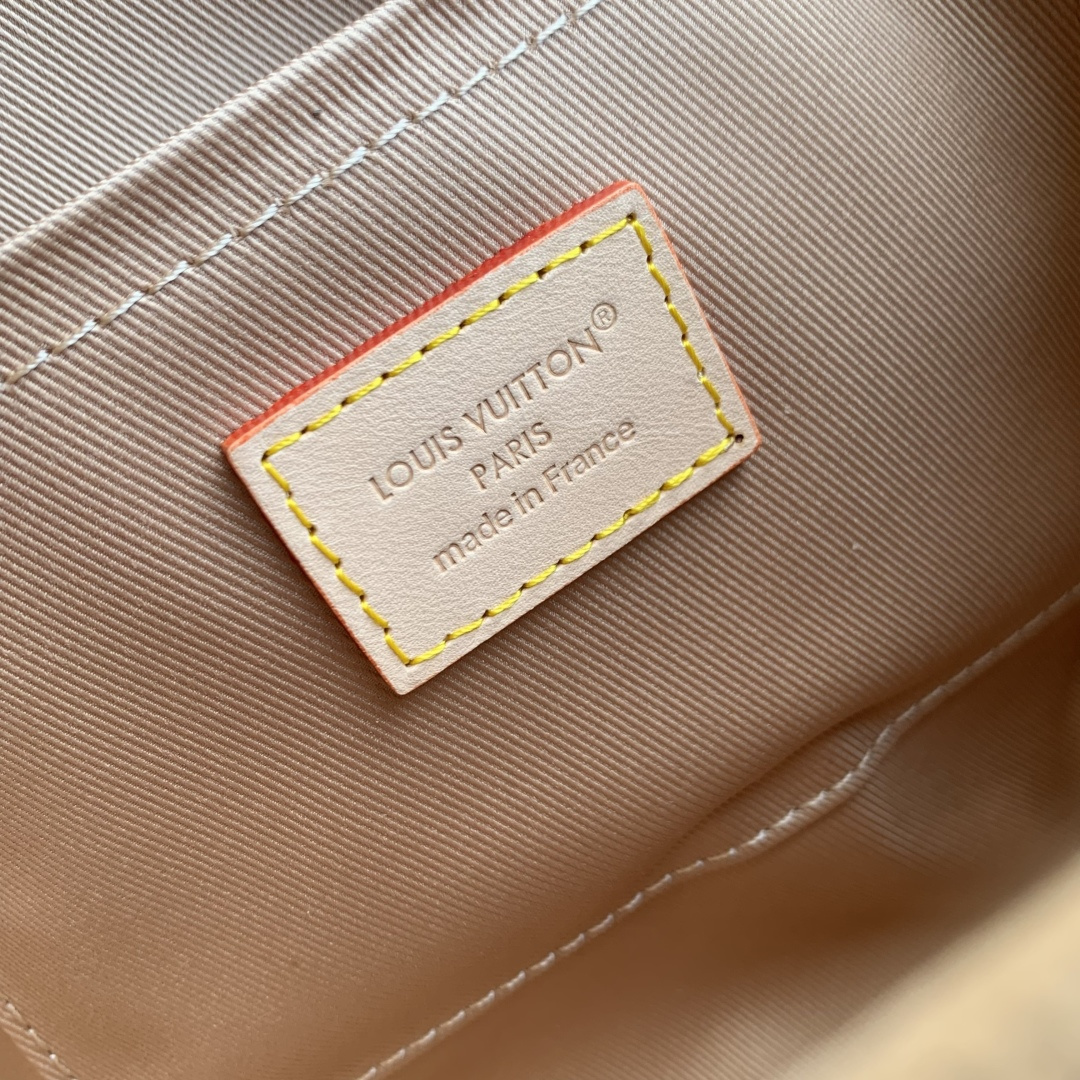 LOUIS VUITTON 精緻版 M13040 手提斜背包 Monogram印花設計 粉色肩帶時尚包款推薦