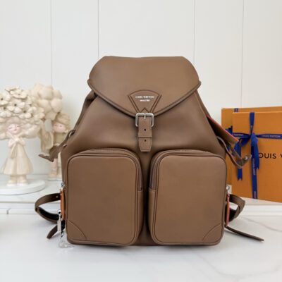 Louis Vuitton M28380 一比一Montsouris Cargo 雙肩包 棕色全皮男士後背包 14吋筆電收納款
