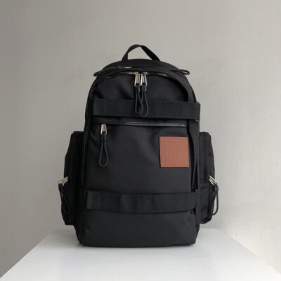 BURBERRY 精緻版 黑色雙肩後背包 百搭新款 質感佳 都會輕奢
