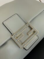 Fendi 原單 Baguette 腋下包 人氣耐看 都會輕奢