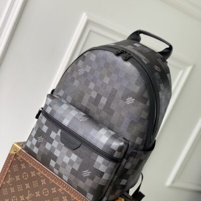 Louis Vuitton M28789 Discovery 小號雙肩包 黑格 Damoflage 帆布男士後背包 都會休閒款