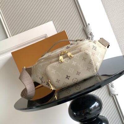 Louis Vuitton 一比一 腰包斜背包 Monogram 淺色系 百搭休閒款 M29274
