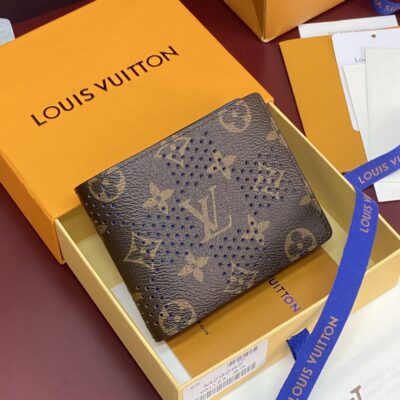 Louis Vuitton Monogram 男士短夾 經典老花折疊錢包 輕巧卡夾皮夾設計