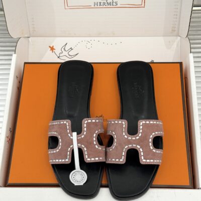 Hermès 原版 棕色麂皮H字拖鞋 鏤空愛心設計 水鑽滾邊質感款