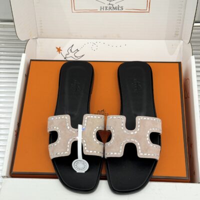 Hermès 精緻版 H字鏤空水鑽拖鞋 愛心設計 百搭優雅 質感佳 法式奢華