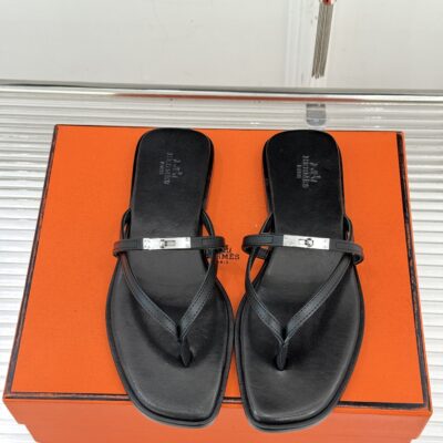 Hermès 頂級版本 涼鞋 人字拖 Kelly扣 細帶設計 經典黑色百搭款