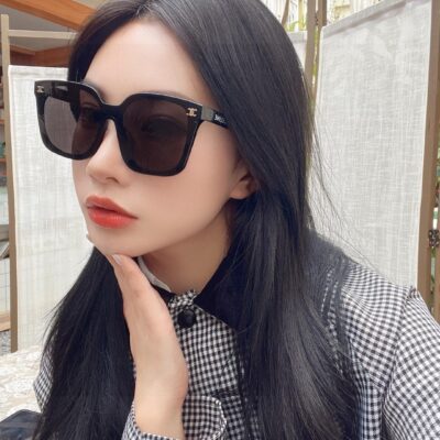 賽琳 高仿網站 黑色方框太陽眼鏡 人氣 都會輕奢