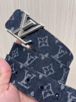 路易威登 精緻版 LV Initiales丹寧皮帶 質感佳 街頭時尚
