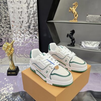 Louis Vuitton 精緻版低筒運動鞋 限定質感佳 日系簡約