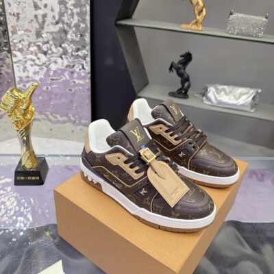Louis Vuitton 精緻版低筒運動鞋 優雅暢銷 法式奢華