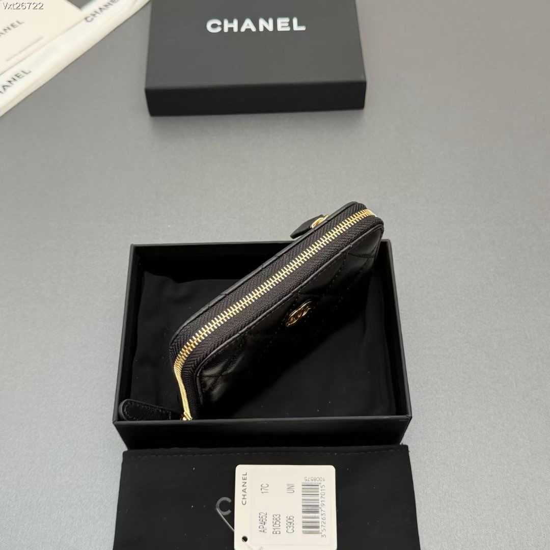 CHANEL 高仿菱格紋拉鍊短夾| 經典黑色羊皮零錢包 小型皮夾推薦
